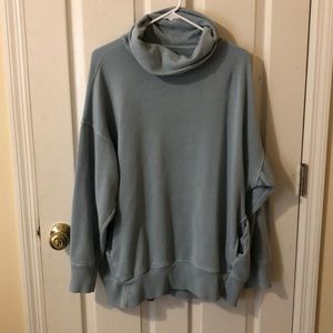 Aerie oversized turtleneck sweatshirt